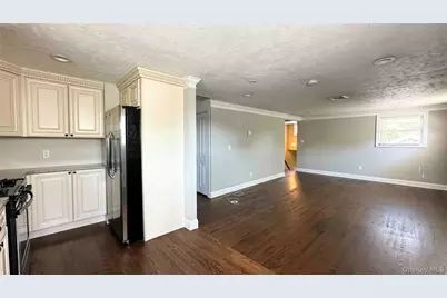 27 Southridge Drive #2, Glen Cove, NY 11542 - Photo 4