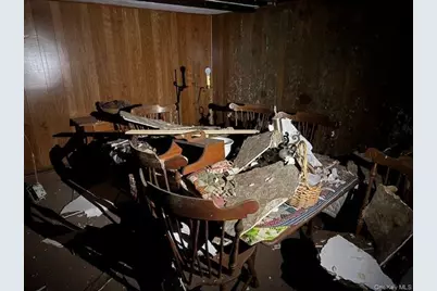 11 Birch Drive, Huntington Station, NY 11746 - Photo 20