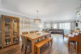 14 Glen Hollow Dr, Holtsville, NY 11742 - Photo 10