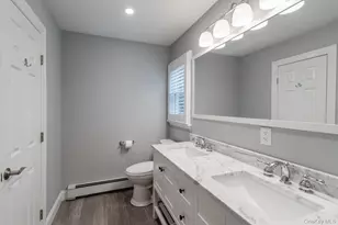 33 Northwood Cir, Huntington, NY 11743 - Photo 16