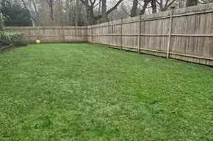 33 Northwood Cir, Huntington, NY 11743 - Photo 22