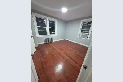 95-27 239th Street, Floral Park, NY 11001 - Photo 6