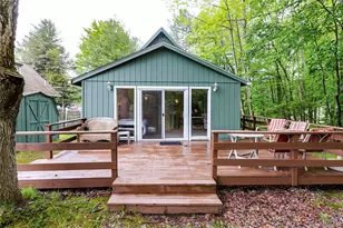 7 Indian Lake Rd, Ferndale, NY 12734 - Photo 2