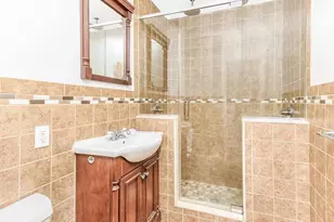 113 Maple Pl, Yonkers, NY 10704 - Photo 8