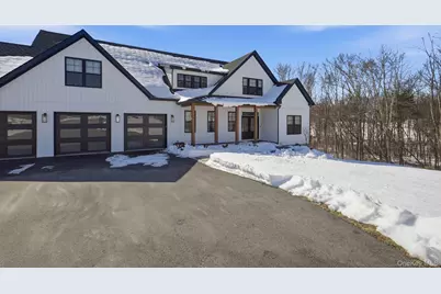 6 Conifer Court, Poughkeepsie, NY 12603 - Photo 4