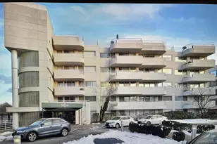 88 Cutter Mill Rd, Great Neck, NY 11021 - Photo 1