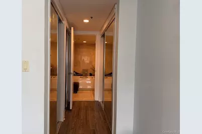 88 Cuttermill Road #308, Great Neck, NY 11021 - Photo 12