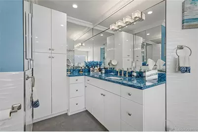 8 Paddock Drive, Northport, NY 11768 - Photo 22