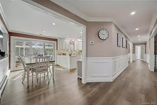 8 Paddock Dr, Northport, NY 11768 - Photo 12