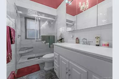 1083 Northgate Court, Uniondale, NY 11553 - Photo 16