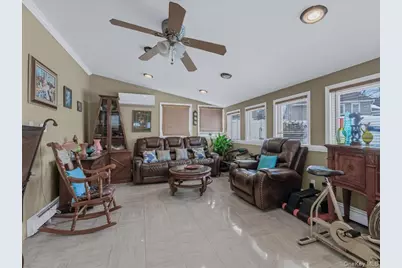 1083 Northgate Court, Uniondale, NY 11553 - Photo 20