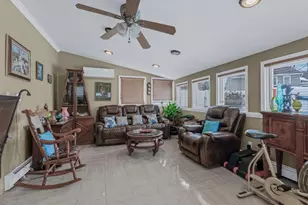 1083 Northgate Ct, Uniondale, NY 11553 - Photo 20