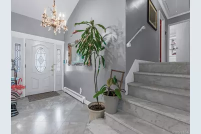 1083 Northgate Court, Uniondale, NY 11553 - Photo 4