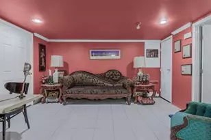 1083 Northgate Ct, Uniondale, NY 11553 - Photo 18