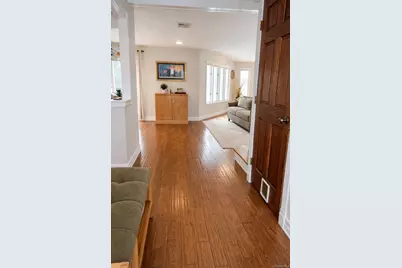 69 Ann Drive S, Freeport, NY 11520 - Photo 4