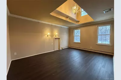 31 Upper Sheep Pasture Road, East Setauket, NY 11733 - Photo 10