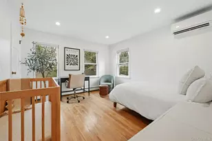 10 Woodhull Rd, East Setauket, NY 11733 - Photo 34