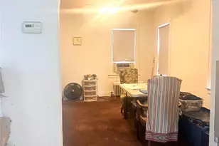 138-39 234th St, Rosedale, NY 11422 - Photo 2