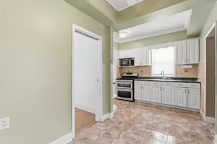 104-78 129th St, Richmond Hill, NY 11419 - Photo 30