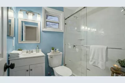 35 John Street, Port Jefferson Station, NY 11776 - Photo 18