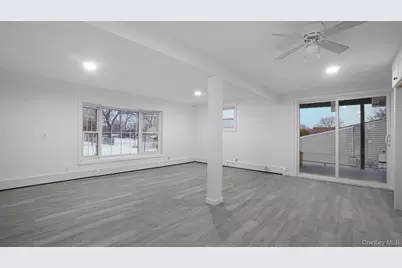 35 John Street, Port Jefferson Station, NY 11776 - Photo 4