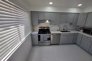 25 Pierces Rd, Newburgh, NY 12550 - Photo 8