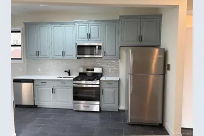 687 Nepperhan Avenue, Yonkers, NY 10703 - Photo 2