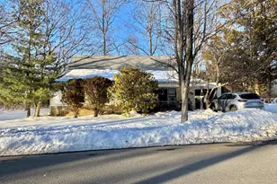 107 A Baker Hill Rd, Great Neck, NY 11023 - Photo 26