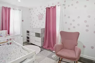 8 Myrtle Ave, Brentwood, NY 11717 - Photo 6