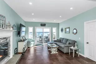 3471 Bay Front Dr, Baldwin, NY 11510 - Photo 12