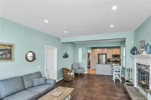 3471 Bay Front Dr, Baldwin, NY 11510 - Photo 14