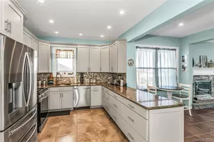 3471 Bay Front Dr, Baldwin, NY 11510 - Photo 8