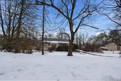 2327 Vista Court, Yorktown Heights, NY 10598 - Photo 6