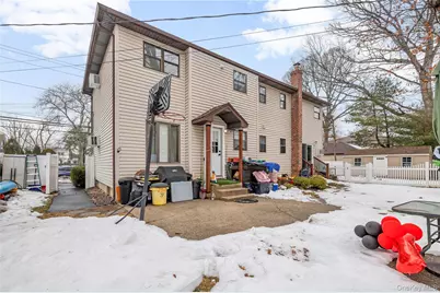 758 Stewart Avenue, Bethpage, NY 11714 - Photo 36