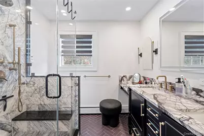 34 Wooleys Lane, Great Neck, NY 11023 - Photo 10