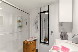 58 Oakdale Rd, Centerport, NY 11721 - Photo 18