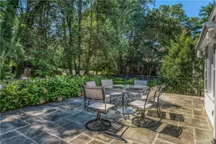 25 Jerome Ave, New Rochelle, NY 10804 - Photo 22