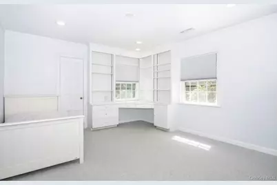 25 Jerome Avenue, New Rochelle, NY 10804 - Photo 12