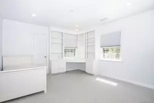 25 Jerome Ave, New Rochelle, NY 10804 - Photo 12