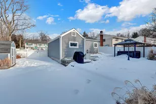 16 Magnolia Dr, Kings Park, NY 11754 - Photo 20