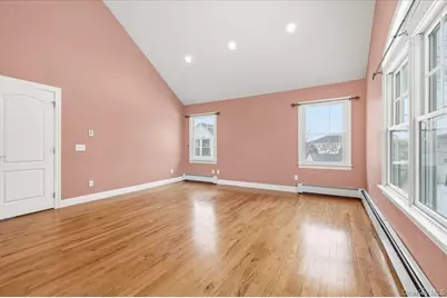 234 S Pershing Avenue, Bethpage, NY 11714 - Photo 22