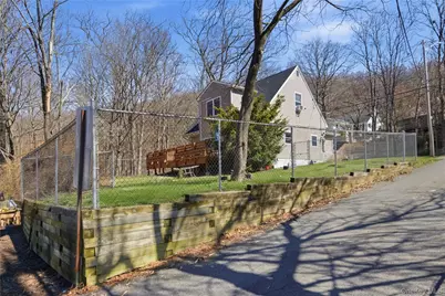 1100 State Route 17A, Greenwood Lake, NY 10925 - Photo 30