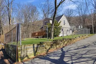 1100 State Route 17A, Greenwood Lake, NY 10925 - Photo 30