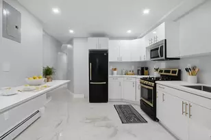 506 E 183rd St, Bronx, NY 10458 - Photo 4