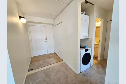 142 Main Street #3D, Mineola, NY 11501 - Photo 2