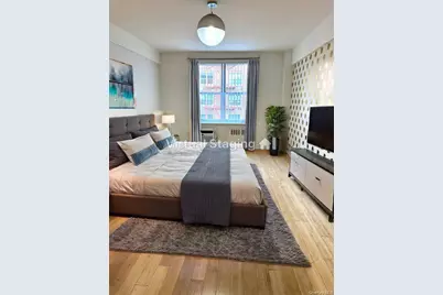 142-05 Roosevelt Avenue #415, Flushing, NY 11354 - Photo 4