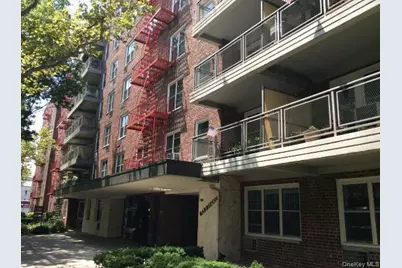 142-05 Roosevelt Avenue #415, Flushing, NY 11354 - Photo 10