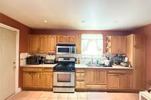 105-56 135th St, Richmond Hill, NY 11419 - Photo 12