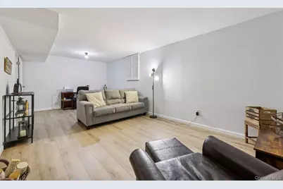 409 Country Club Lane, Pomona, NY 10970 - Photo 20