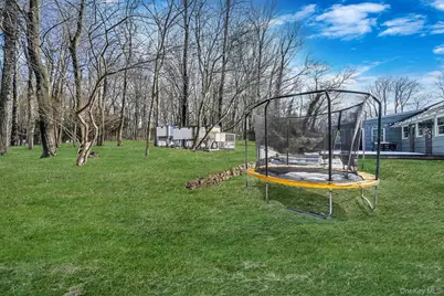 109 Quaker Path, Stony Brook, NY 11790 - Photo 34